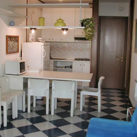Flats Solarium Immobiliare Friuli Apartament