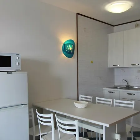 Flats Solarium Бибионе