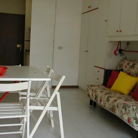 Flats Solarium Бибионе